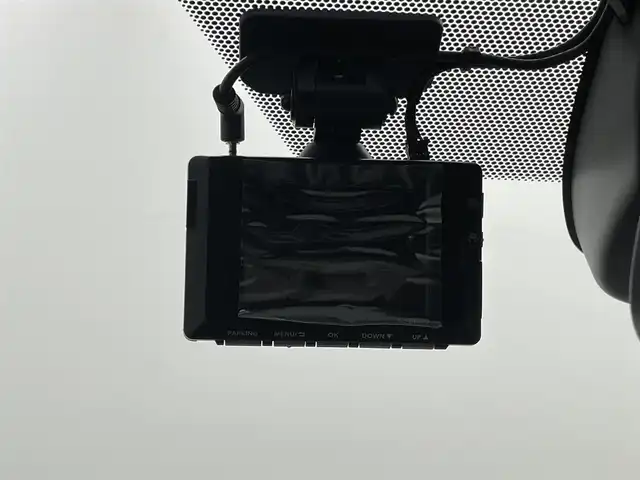 トヨタ ノア ハイブリッド S－Z 岡山県 2023(令5)年 1.3万km グリッターブラックガラスフレーク 純正10.5インチディスプレイオーディオナビ/・Bluetooth/地デジ/カープレイ/DVD/CD/HDMI/バックカメラ/純正14インチフリップダウンモニター/快適利便パッケージ/・後席シートヒーター /・パワーバックドア /・2列目オットマン/セーフティセンス /レーダークルーズコントロール/LEDライト/ハーフレザーシート /シートヒーター /ステアリングヒーター/ビルトインETC2.0/プッシュスタート /スマートキー/両側パワースライドドア/前後ドライブレコーダー/オートライト