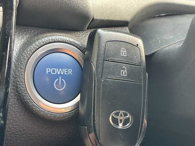 トヨタ アクア G 愛知県 2021(令3)年 1.2万km ブラックマイカ トヨタセーフティセンス/純正10.5型ディスプレイオーディオナビ/全方位カメラ/レーダークルーズコントロール/シートヒーター/Bluetooth/バックカメラ/コーナーセンサー/ブラインドスポットモニター/LEDヘッドライト/ステアリングヒーター/レーンキープアシスト/オートマチックハイビーム/ドライブレコーダー/ステアリングスイッチ/スマートキー/プッシュスタート