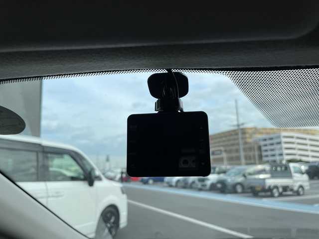 トヨタ アクア G 愛知県 2021(令3)年 1.2万km ブラックマイカ トヨタセーフティセンス/純正10.5型ディスプレイオーディオナビ/全方位カメラ/レーダークルーズコントロール/シートヒーター/Bluetooth/バックカメラ/コーナーセンサー/ブラインドスポットモニター/LEDヘッドライト/ステアリングヒーター/レーンキープアシスト/オートマチックハイビーム/ドライブレコーダー/ステアリングスイッチ/スマートキー/プッシュスタート