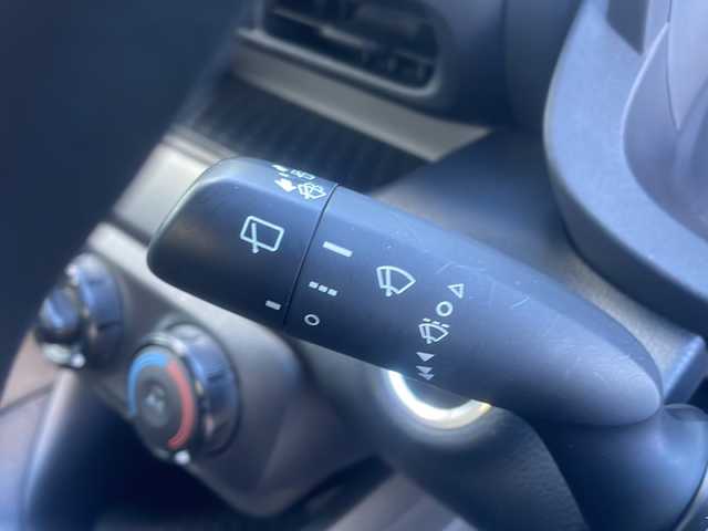 トヨタ ヤリス X 福島県 2022(令4)年 5.8万km ブラック 4WD 寒冷地仕様 純正ナビ bluetooth バックカメラ 衝突軽減ブレーキ クルーズコントロール追従有 コーナーセンサー ETC レーンキープアシスト 純正フロアマット スマートキー