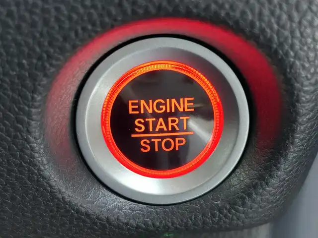 ホンダ Ｎ ＢＯＸ カスタム G EX ターボ ホンダセンシング 佐賀県 2018(平30)年 6.5万km シャイニンググレーM ホンダセンシング/レーダークルーズコントロール/社外SDナビ/・バックカメラ/・フルセグTV/BT/CD/DVD/両側パワースライドドア/純正15インチAW/ドライブレコーダー(ZDR-014)/ETC/LEDヘッドライト/オートライト/フォグランプ/ハーフレザーシート/プッシュスタート/パドルシフト/社外スピーカー/全席アームレスト/ISOFIX/エアバックW/サイド/カーテン/スペアキー×1/取扱説明書/保証書