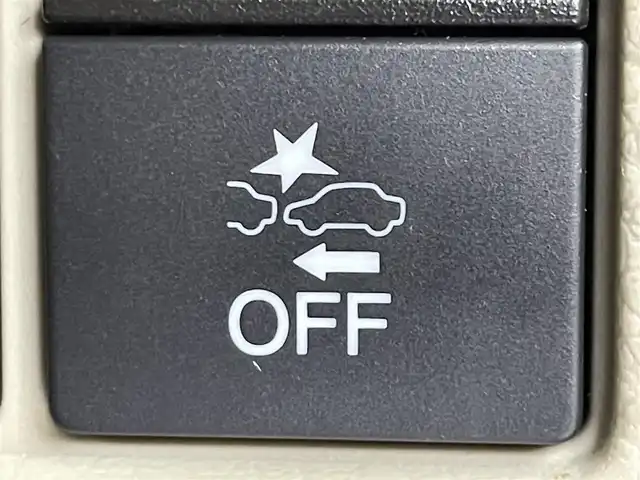 ホンダ Ｎ ＢＯＸ G L ホンダセンシング 道央・札幌 2019(平31)年 5.3万km ブリリアントスポーティブルーメタリック2トーン ・4WD/・コンフォートビューパッケージ/・純正メモリナビ(VXM-194VFi)/・DVD/CD/SD/iPod/フルセグ/・バックカメラ/・ビルトインETC/・社外前方ドライブレコーダー/・ホンダセンシング/・アダプティブクルーズコントロール/・横滑り防止装置/・片側パワースライドドア/・前席シートヒーター/・LEDヘッドライト/・オートライト/・2列目サンシェード/・社外14インチAW/・純正フロアマット/・プッシュスタート/・スマートキー