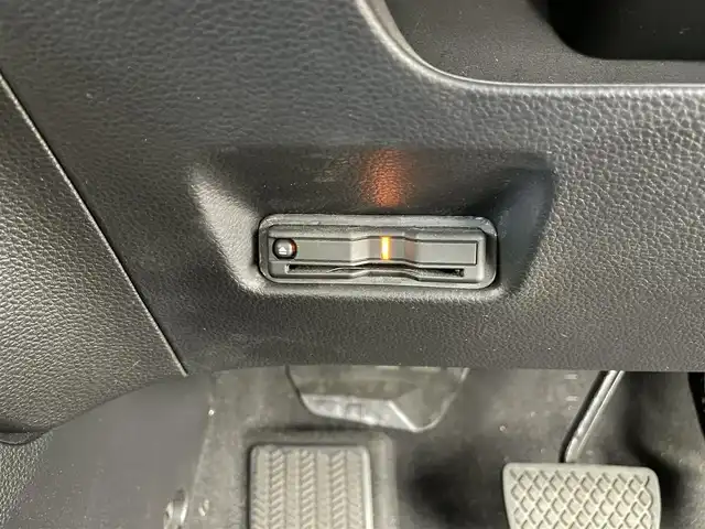 ホンダ フィット e:HEVリュクス 群馬県 2020(令2)年 2.6万km シャイニンググレーM 純正９インチナビ バックカメラ 前席シートヒーター ホンダセンシング 禁煙車 純正アルミホイール 前後ドラレコ ビルトインETC LEDヘッドライト オートライト ブレーキホールド プッシュスタート