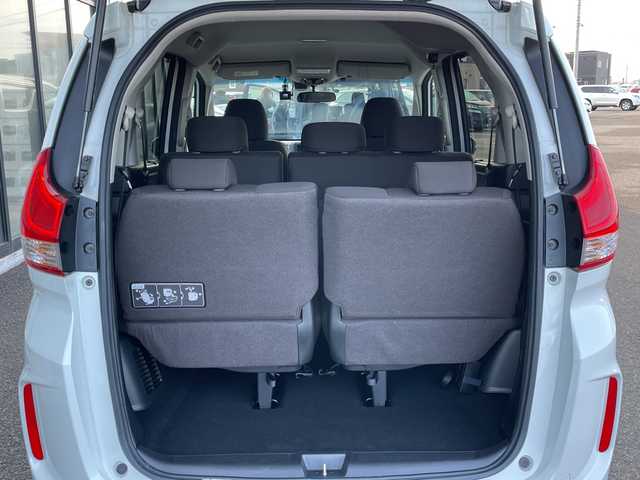 ホンダ フリード G 道央・札幌 2023(令5)年 2.9万km プラチナホワイトパール ４WD/社外メモリーナビ/AM/FM/BT/SD/CD/ワンセグ/ホンダセンシング/衝突被害軽減ブレーキ/横滑り防止装置/レーダークルーズコントロール/レーンキープアシスト/バックカメラ/コーナーセンサー/ビルトインETC/ドライブレコーダー/アイドリングストップ/ワイパーデアイサー/ECON/両側パワースライドドア/前席シートヒーター/ステアリングリモコン/プッシュスタート/スマートキー/LEDヘッドライト/オートライト/電動格納ミラー/ヒーテッドドアミラー/ウィンカーミラー/社外フロアマット/スペアキー/レンタカー登録