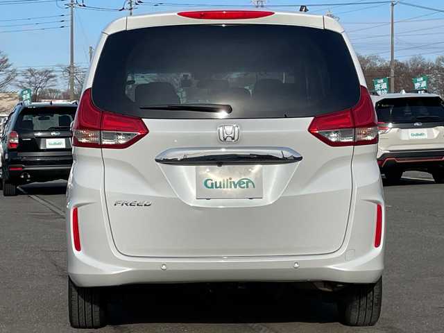 ホンダ フリード G 道央・札幌 2023(令5)年 2.9万km プラチナホワイトパール ４WD/社外メモリーナビ/AM/FM/BT/SD/CD/ワンセグ/ホンダセンシング/衝突被害軽減ブレーキ/横滑り防止装置/レーダークルーズコントロール/レーンキープアシスト/バックカメラ/コーナーセンサー/ビルトインETC/ドライブレコーダー/アイドリングストップ/ワイパーデアイサー/ECON/両側パワースライドドア/前席シートヒーター/ステアリングリモコン/プッシュスタート/スマートキー/LEDヘッドライト/オートライト/電動格納ミラー/ヒーテッドドアミラー/ウィンカーミラー/社外フロアマット/スペアキー/レンタカー登録