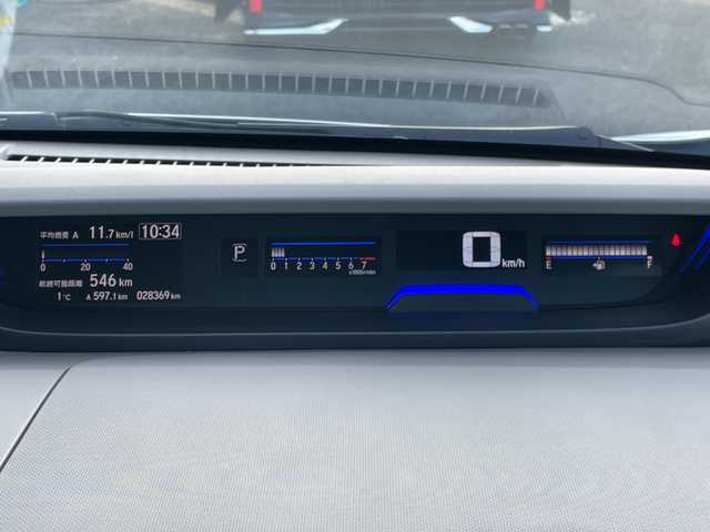 ホンダ フリード G 道央・札幌 2023(令5)年 2.9万km プラチナホワイトパール ４WD/社外メモリーナビ/AM/FM/BT/SD/CD/ワンセグ/ホンダセンシング/衝突被害軽減ブレーキ/横滑り防止装置/レーダークルーズコントロール/レーンキープアシスト/バックカメラ/コーナーセンサー/ビルトインETC/ドライブレコーダー/アイドリングストップ/ワイパーデアイサー/ECON/両側パワースライドドア/前席シートヒーター/ステアリングリモコン/プッシュスタート/スマートキー/LEDヘッドライト/オートライト/電動格納ミラー/ヒーテッドドアミラー/ウィンカーミラー/社外フロアマット/スペアキー/レンタカー登録