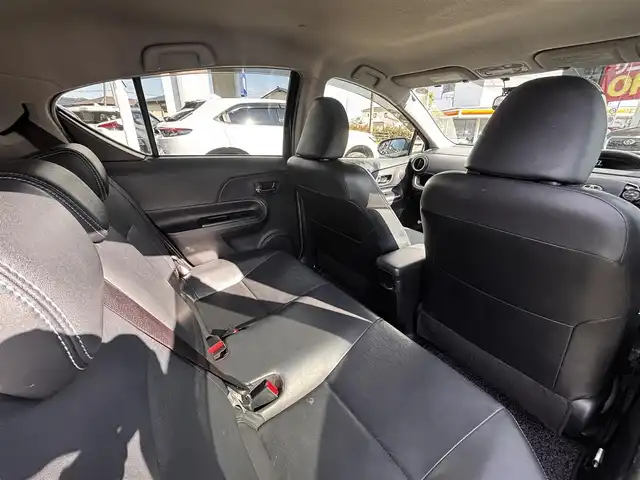 トヨタ アクア G ブラックソフトレザーセレ 熊本県 2013(平25)年 13.1万km ブラックマイカ 社外エアロ（F.S.R）/純正ナビ（NSZT-W62G）/【フルセグTV/Bluetooth再生/CD/DVD】/バックカメラ/レザーシート/社外16インチAW/ステアリングスイッチ/革巻きステアリング/オートライト/ETC/ドライブレコーダー（前後）/プッシュスタート