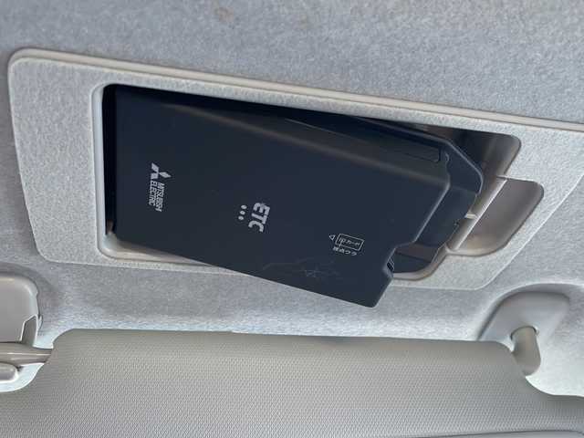 マツダ マツダ２ 15C 三重県 2020(令2)年 2.7万km アークティックホワイト 純正コネクテッドナビ/ＢＳＭ/車線逸脱警報/バックカメラ/社外ドライブレコーダー/社外ＥＴＣ/ＭＴモード付ＡＴ/パーキングセンサー/アイドリングストップ/横滑り防止/衝突被害軽減システム/盗難防止装備/ＬＥＤライト/オートライト/電動格納ミラー/Bluetooth接続/USB入力/AUX/禁煙車