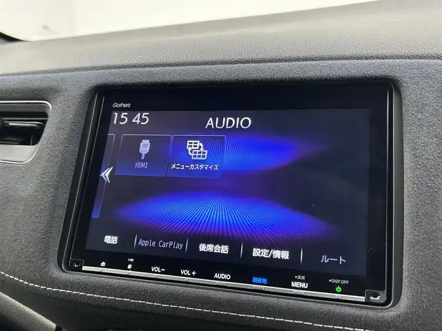 ホンダ ヴェゼル ハイブリッド RS ホンダセンシング 千葉県 2020(令2)年 5.7万km クリスタルブラックパール 禁煙車/ホンダセンシング/・衝突軽減ブレーキ/・先行車発進お知らせ/・路外逸脱毛抑制システム/・レーンキープアシスト/・レーダークルーズコントロール/純正８型メモリナビ/・型番：VXM-207VFEi/・CD/DVD/USB/HDMI/Bluetooth/フルセグTV/・バックカメラ/・ビルトインETC/革巻きステアリング/・ステアリングスイッチ/・パドルシフト/ハーフレザーシート/・DNシートヒーター/左右独立エアコン/純正フロアマット/純正１８インチAW/オートライト/・LEDヘッドライト/・LEDフォグランプ