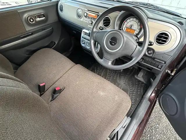 スズキ ラパン X 福岡県 2011(平23)年 9.8万km マルーンブラウンパール 純正オーディオ【CLCR10】/ (AM/FM/CD)/純正14インチAW/ETC/ベンチシート/電格ウインカーミラー/プッシュスタート/ドアバイザー/電源ソケット/社外フロアマット/スペアキー×1/保証書/取扱説明書