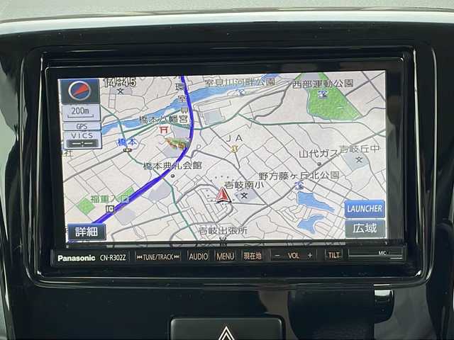 スズキ スペーシア カスタム GS 福岡県 2015(平27)年 8.6万km スチールシルバーM 社外ナビ・フルセグＴＶ/CD・DVD・BT接続可能/スマートキー２個/片側パワースライドドア/HIDヘッドライト/Ｄ席シートヒーター/保証書・取説書