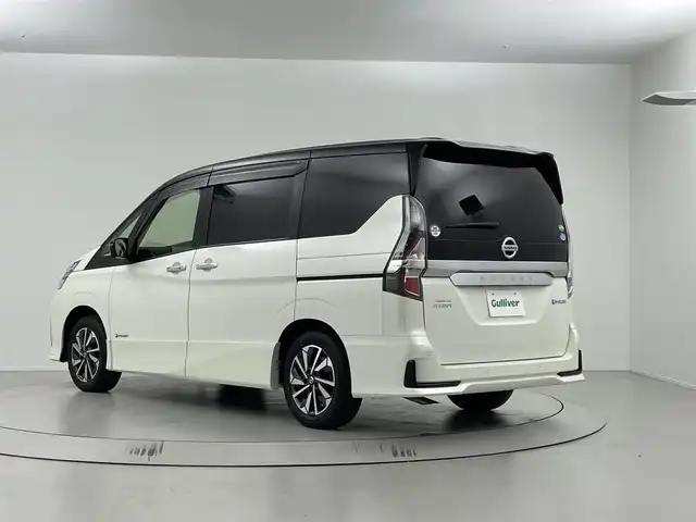 日産 セレナ e－パワー ハイウェイスター V 埼玉県 2019(令1)年 2.4万km ブリリアントホワイトパール 2トーン プロパイロット/衝突軽減ブレーキ/純正ナビ/（フルセグTV/Bluetooth/CD/DVD）/車外カメラ/（前/横/後ろ/全周囲）/両側パワースライドドア/ドライブレコーダー前/純正アルミホイール/ブラインドスポットモニター/ETC/電子パーキングブレーキ/オートパーキングホールド/ドアバイザー/ウインカーミラー/LED/フォグランプ/スマートキー