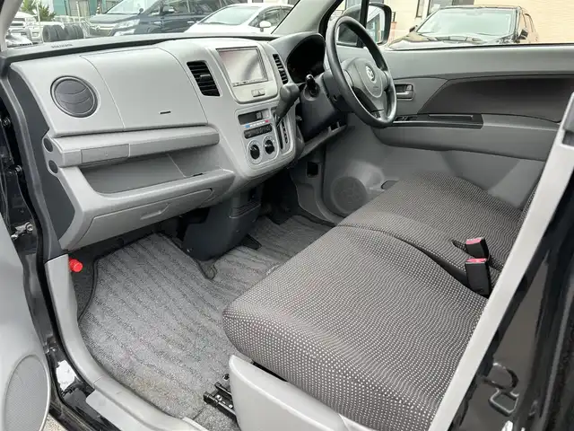 マツダ ＡＺ ワゴン XG 道央・札幌 2010(平22)年 2.7万km ブルーイッシュブラックパール3 4WD/社外ナビ/ワンセグTV/DVD/CD/ETC/運転席ヒーター/電格ミラー/ミラーヒーター/ドアバイザー/ライトレベライザー/夏タイヤ社外13インチAW積込/