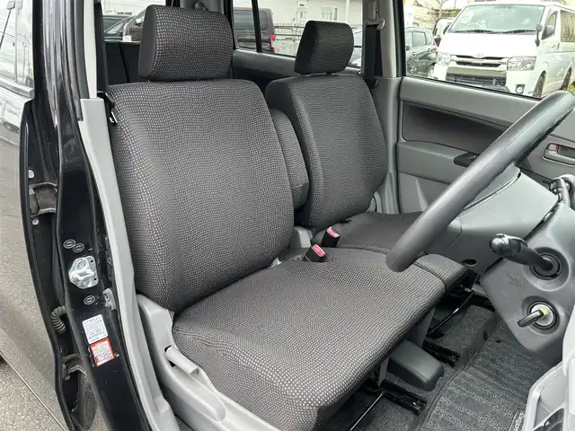 マツダ ＡＺ ワゴン XG 道央・札幌 2010(平22)年 2.7万km ブルーイッシュブラックパール3 4WD/社外ナビ/ワンセグTV/DVD/CD/ETC/運転席ヒーター/電格ミラー/ミラーヒーター/ドアバイザー/ライトレベライザー/夏タイヤ社外13インチAW積込/