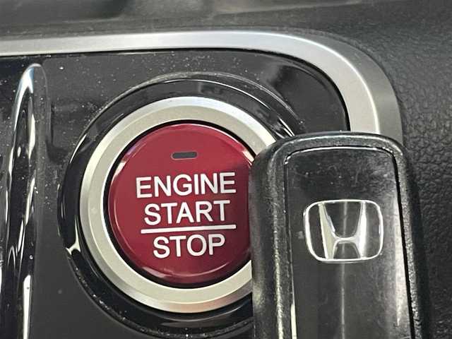 ホンダ Ｎ ＢＯＸ カスタム G Lパッケージ 茨城県 2016(平28)年 2万km スマートブラック 純正ナビ/バックカメラ/フルセグ/両側電動スライドドア/ETC/純正14インチAW/スマートキー