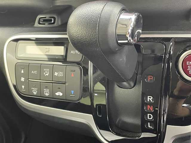 ホンダ Ｎ ＢＯＸ カスタム G Lパッケージ 茨城県 2016(平28)年 2万km スマートブラック 純正ナビ/バックカメラ/フルセグ/両側電動スライドドア/ETC/純正14インチAW/スマートキー