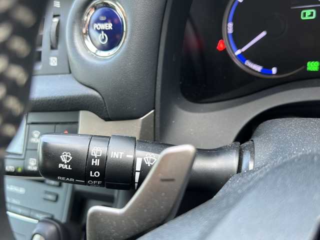 レクサス ＣＴ 200h バージョンC 福島県 2014(平26)年 9.4万km プラチナムシルバーメタリック 純正７型ナビ　バックＣ　フルセグＴＶ　ＢＴ　ＥＴＣ　クルコン　前席シートヒーター　デュアルＡＡＣ　前後ドラレコ　パドルシフト　ステリモ　ＬＥＤ　オートライト　フォグ　ＴＲＣ　カードキー　スペアキー
