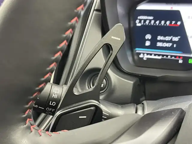 スバル レヴォーグ 1．8STIスポーツ EX 埼玉県 2020(令2)年 4.4万km WRブルーパール ワンオーナー//4WD・ターボ//純正11.6インチメモリナビ//AM/FM/Bluetooth/フルセグ//バック/フロント/サイドカメラ//ビルトインETC//本革シート//パワーシート（運転席＋助手席）//シートヒーター（全席）//アイサイトコアテクノロジー//プリクラッシュブレーキ//後退時ブレーキアシスト//ＡＴ誤発進（後進）抑制制御//車線逸脱抑制//全車速追従機能付クルーズコントロール//アイサイトＸ//渋滞時ハンズオフアシスト//渋滞時発進アシスト//アクティブレーンチェンジアシスト//カーブ前速度制御//料金所前速度制御//アイサイトセイフティプラス//スバルリヤビークルディテクション//エマージェンシーレーンキープアシスト//ハイビームアシスト//ドライブモードセレクト/Comfort/Normal/Sport/Sport+/individual//ドライバーモニタリングシステム//ステリングスイッチ//電動パーキングブレーキ//LEDヘッドライト//純正18インチアルミホイール//電動リアゲート//プッシュスタート//スマートキー//柿本2本出マフラー//純正マフラー車載