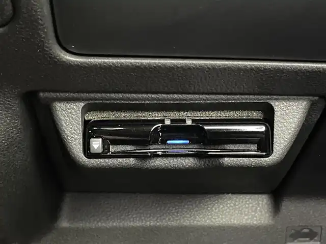 スバル レヴォーグ 1．8STIスポーツ EX 埼玉県 2020(令2)年 4.4万km WRブルーパール ワンオーナー//4WD・ターボ//純正11.6インチメモリナビ//AM/FM/Bluetooth/フルセグ//バック/フロント/サイドカメラ//ビルトインETC//本革シート//パワーシート（運転席＋助手席）//シートヒーター（全席）//アイサイトコアテクノロジー//プリクラッシュブレーキ//後退時ブレーキアシスト//ＡＴ誤発進（後進）抑制制御//車線逸脱抑制//全車速追従機能付クルーズコントロール//アイサイトＸ//渋滞時ハンズオフアシスト//渋滞時発進アシスト//アクティブレーンチェンジアシスト//カーブ前速度制御//料金所前速度制御//アイサイトセイフティプラス//スバルリヤビークルディテクション//エマージェンシーレーンキープアシスト//ハイビームアシスト//ドライブモードセレクト/Comfort/Normal/Sport/Sport+/individual//ドライバーモニタリングシステム//ステリングスイッチ//電動パーキングブレーキ//LEDヘッドライト//純正18インチアルミホイール//電動リアゲート//プッシュスタート//スマートキー//柿本2本出マフラー//純正マフラー車載