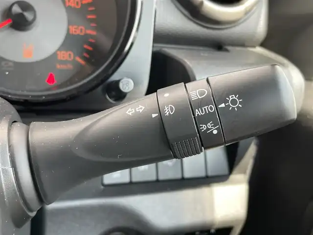 スズキ ジムニー シエラ JC 千葉県 2023(令5)年 1万km ミディアムグレー 衝突軽減ブレーキ/レーンキープアシスト/クルーズコントロール/社外メモリナビ/　フルセグ/BT/DVD/CD/USB/バックカメラ/ステアリングスイッチ/ETC/LEDヘッドライト/オートライト/フォグライト/スマートキー/プッシュスタート/純正フロアマット/純正AW積込/電動格納ミラー