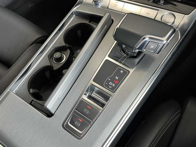 アウディ Ａ７ SB 45TFSIクワトロ Sライン 山形県 2020(令2)年 3.1万km 黒 アシスタンスpkg/パワーアシストpkg/パドルシフト/フルセグTV/アンビエントライト/バーチャルコックピット/360°カメラ/ドライビングpkg/純正ナビ/電動リアゲート/フットオープナー