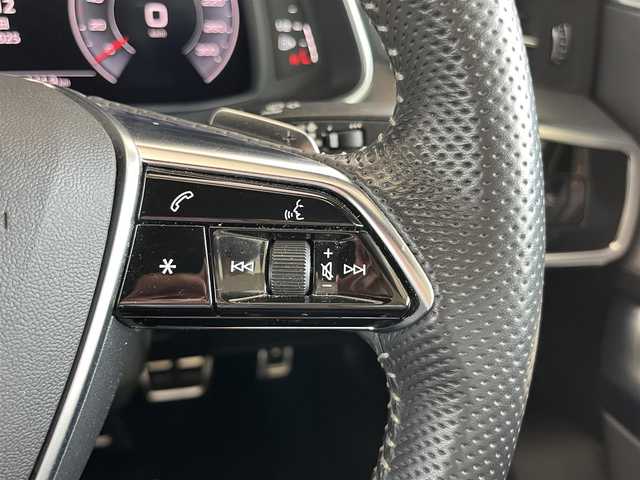 アウディ Ａ７ SB 45TFSIクワトロ Sライン 山形県 2020(令2)年 3.1万km 黒 アシスタンスpkg/パワーアシストpkg/パドルシフト/フルセグTV/アンビエントライト/バーチャルコックピット/360°カメラ/ドライビングpkg/純正ナビ/電動リアゲート/フットオープナー