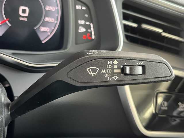 アウディ Ａ７ SB 45TFSIクワトロ Sライン 山形県 2020(令2)年 3.1万km 黒 アシスタンスpkg/パワーアシストpkg/パドルシフト/フルセグTV/アンビエントライト/バーチャルコックピット/360°カメラ/ドライビングpkg/純正ナビ/電動リアゲート/フットオープナー