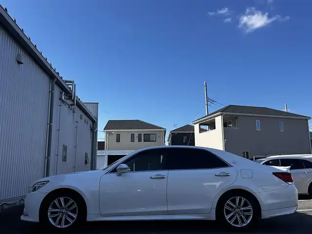 トヨタ クラウン アスリート S 静岡県 2013(平25)年 12.5万km ホワイトパールクリスタルシャイン ユーザー買取車両/純正MOPナビ/　【CD/DVD/BT/地デジフルセグTV】/純正HID/純正17インチAW/バックカメラ/クルーズコントロール/ビルトインETC/新車時保証書/取扱説明書/スペアキー×1