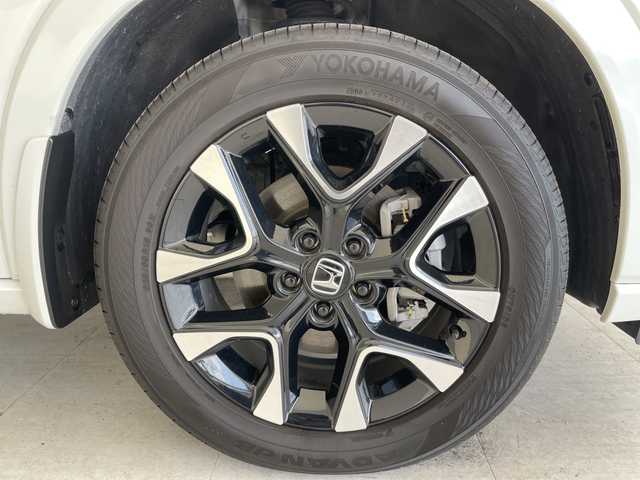 ホンダ ＺＲ－Ｖ ハイブリッド e:HEV Z 愛知県 2024(令6)年 1.5万km プラチナホワイトパール ホンダセンシング/BOSEプレミアムサウンド/純正9インチディスプレイオーディオナビ（あり）/全方位カメラ/レーダークルーズコントロール/シートヒーター/バックカメラ/電動リアゲート/パワーシート/コーナーセンサー/純正アルミホイール/ETC2.0/ブラインドスポットモニター/LEDヘッドライト/ステアリングヒーター/パドルシフト/ダウンヒルアシストコントロール/オートマチックハイビーム/ドライブレコーダー/ワイヤレス充電器/衝突被害軽減ブレーキ/フルセグTV/Bluetooth/ステアリングスイッチ/スマートキー/プッシュスタート
