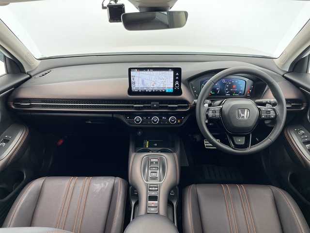 ホンダ ＺＲ－Ｖ ハイブリッド e:HEV Z 愛知県 2024(令6)年 1.5万km プラチナホワイトパール ホンダセンシング/BOSEプレミアムサウンド/純正9インチディスプレイオーディオナビ（あり）/全方位カメラ/レーダークルーズコントロール/シートヒーター/バックカメラ/電動リアゲート/パワーシート/コーナーセンサー/純正アルミホイール/ETC2.0/ブラインドスポットモニター/LEDヘッドライト/ステアリングヒーター/パドルシフト/ダウンヒルアシストコントロール/オートマチックハイビーム/ドライブレコーダー/ワイヤレス充電器/衝突被害軽減ブレーキ/フルセグTV/Bluetooth/ステアリングスイッチ/スマートキー/プッシュスタート