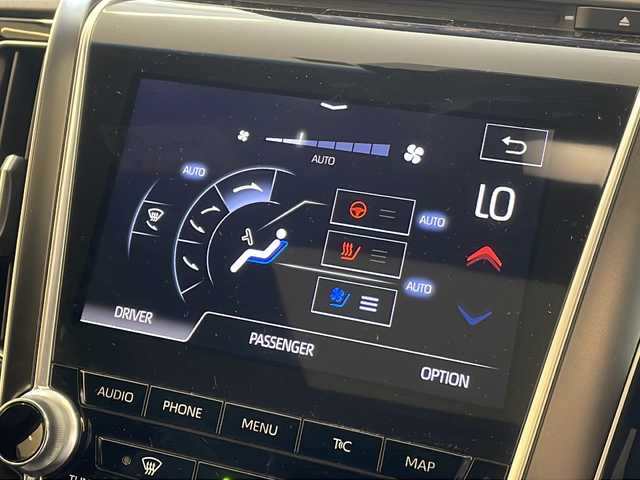 トヨタ クラウン ハイブリッド RS アドバンス 岐阜県 2018(平30)年 5.1万km パール プリクラッシュセーフティ/レーダークルーズコントロール/ヘッドアップディスプレイ/ブラインドスポットモニター/パーキングアシスト/車線逸脱警報/オートマチックハイビーム/レザーシートパッケージ/セーフティパッケージプラス/１２．３インチ純正ナビ/全周囲モニター/純正デジタルインナーミラー/電動サンシェード(リア)/純正リモコンエンジンスターター/ムーンルーフ/ドライブレコーダー/TRDフロントスポイラー/TRDサイドスカート/TRDリアバンパースポイラー/ビルトインETC/ステアリングヒーター/シートヒーター/ベンチレーションシート/前席パワーシート/LEDヘッドライト/シーケンシャルウインカー/パドルシフト/シートメモリー/スペアキー/エンジンスターターリモコン