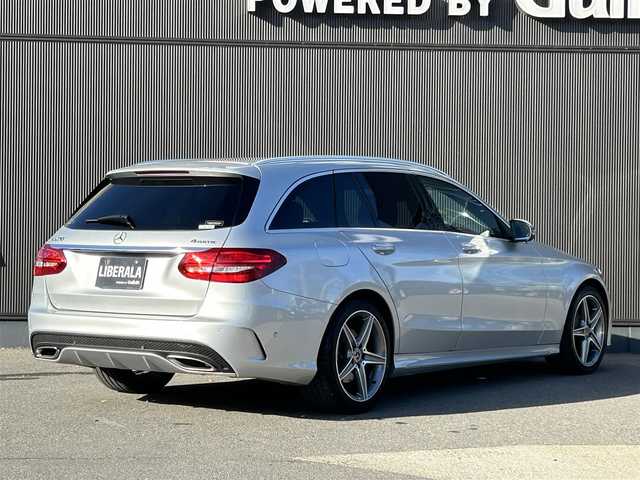 メルセデス・ベンツ Ｃ２００ 4マチック SW スポーツ 長野県 2018(平30)年 5.6万km イリジウムシルバー HUD（ヘッドアップディスプレイ）/・エアサスペンション/・レーダーセーフティーパッケージ/・ディストロニックプラス/・ブラインドスポットモニター/・レーンキープアシスト/・レザーARTICO/・純正HDDナビ/・フルセグTV/・リアビューモニター　　/・純正18インチアルミホイール/・ETC　/・シートヒーター/・キーレスゴー/・パワーバックドア/・パークトロニック/・LEDヘッドライト/・純正ドライブレコーダー