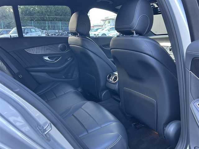 メルセデス・ベンツ Ｃ２００ 4マチック SW スポーツ 長野県 2018(平30)年 5.6万km イリジウムシルバー HUD（ヘッドアップディスプレイ）/・エアサスペンション/・レーダーセーフティーパッケージ/・ディストロニックプラス/・ブラインドスポットモニター/・レーンキープアシスト/・レザーARTICO/・純正HDDナビ/・フルセグTV/・リアビューモニター　　/・純正18インチアルミホイール/・ETC　/・シートヒーター/・キーレスゴー/・パワーバックドア/・パークトロニック/・LEDヘッドライト/・純正ドライブレコーダー