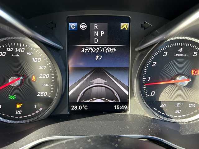 メルセデス・ベンツ Ｃ２００ 4マチック SW スポーツ 長野県 2018(平30)年 5.6万km イリジウムシルバー HUD（ヘッドアップディスプレイ）/・エアサスペンション/・レーダーセーフティーパッケージ/・ディストロニックプラス/・ブラインドスポットモニター/・レーンキープアシスト/・レザーARTICO/・純正HDDナビ/・フルセグTV/・リアビューモニター　　/・純正18インチアルミホイール/・ETC　/・シートヒーター/・キーレスゴー/・パワーバックドア/・パークトロニック/・LEDヘッドライト/・純正ドライブレコーダー