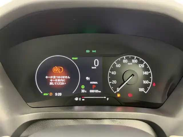 ホンダ ヴェゼル ハイブリッド e:HEV Z PLaYパッケージ 愛知県 2025(令7)年 0.1万km 黒Ⅱ ・純正ディスプレイナビ/（BT/Carplay/USB）/・フルセグTV/・バックカメラ/・電動パーキングシステム/・電動バックドア/・ハーフレザーシート/・前席シートヒーター/・ホンダセンシング/レーダークルーズコントロール/衝突軽減ブレーキ/レーンアシストシステム/ブラインドスポットモニター/コーナーセンサー/・クイック充電/・ステアリングヒーター/・パドルシフト/・純正１８インチAW/225/50/R18/・ETC2.0/・純正LEDライト/・保証書/・取扱説明書
