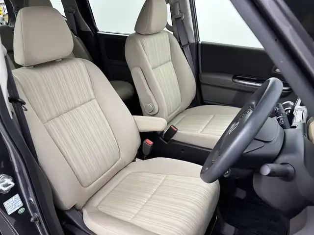 ホンダ フリード G ホンダセンシング 福岡県 2017(平29)年 4.7万km モダンスティールM 後席モニター　/純正ナビ／フルセグＴＶ　/バックカメラ　/ＥＴＣ　/前方ドライブレコーダー　/アダプティブクルーズコントロール　/ホンダセンシング　/衝突軽減ブレーキ　/レーンキープ　/ＥＣＯＮ　/両側電動スライドドア