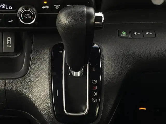 ホンダ Ｎ ＢＯＸ G L ターボ ホンダセンシング 新潟県 2018(平30)年 5万km クリスタルブラックパール 純正メモリナビ　/バックモニター　/ＥＴＣ　/両側パワースライドドア　/ハーフレザーシート　/フルセグＴＶ　/Ｂｌｕｅｔｏｏｔｈ接続　/パドルシフト　/衝突被害軽減ブレーキ