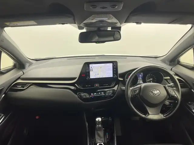トヨタ Ｃ－ＨＲ G モード ネロ セーフティプラス 群馬県 2020(令2)年 6万km ホワイトパールクリスタルシャイン 純正１０型ナビ　全方位カメラ　ブラインドスポットモニター　アダプティブクルーズコントロール　ビルトインＥＴＣ　シートヒーター　ドライブレコーダー　オートマチックハイビーム　スマートキー　禁煙車