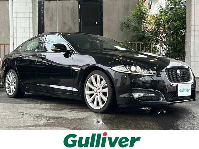 ジャガー ＸＦ 2．0R　スポーツLTD エディション 京都府 2015(平27)年 3.4万km 黒 ワンオーナー /純正メモリーナビ /バックカメラ /前後コーナーセンサー /パドルシフト /クルーズコントロール/ハーフレザー /シートヒーター /前後社外ドライブレコーダー(SN-TW84)/純正AW19インチ /ウィンカーミラー /パワーシート /Bluetooth/AUX/CD/DVD再生機能