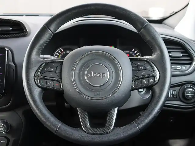 クライスラー・ジープ レネゲード リミテッド 4xe 長野県 2021(令3)年 3.8万km 紺 黒革シート/Kenwoodナビ(CD/DVD/TV/bluetooth/AM/FM/HDMI)/フルセグTV/バックカメラ/ACC/レーンキープアシスト/衝突軽減ブレーキ/BLIS/パークセンサー/パワーシート/ヒーター/ステアリングヒーター/スマートキー/純正17AW/LEDヘッドライト/ETC/充電ケーブル