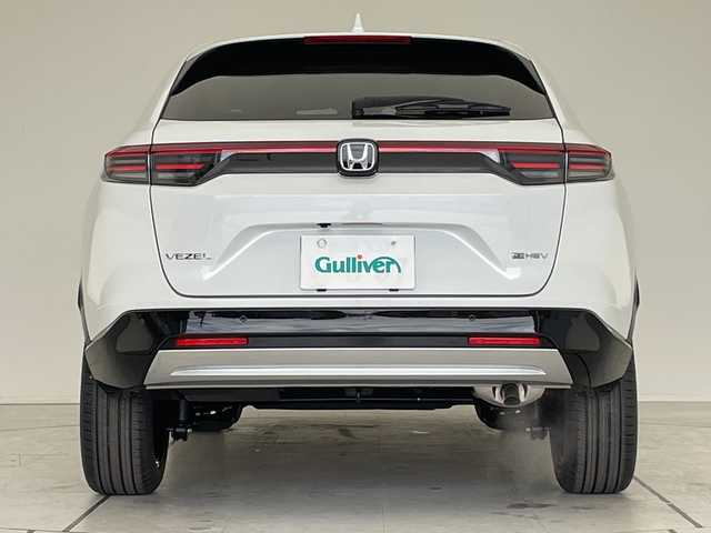 ホンダ ヴェゼル ハイブリッド e:HEV Z 愛知県 2025(令7)年 0.1千km プラチナホワイトパール ホンダセンシング/純正9型ディスプレイオーディオナビ/レーダークルーズコントロール/シートヒーター/バックカメラ/電動リアゲート/コーナーセンサー/純正アルミホイール/ETC2.0/ブラインドスポットモニター/LEDヘッドライト/ステアリングヒーター/ワイヤレス充電機/オートマチックハイビーム/ダウンヒルアシストコントロール/衝突軽減システム/フルセグ/Bluetooth/ステアリングスイッチ/スマートキー/プッシュスタート
