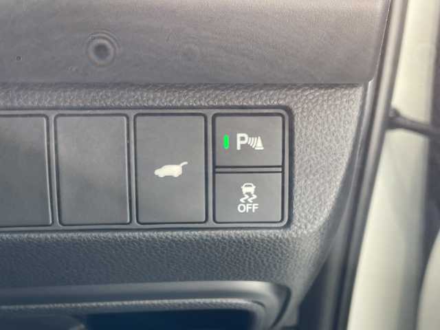 ホンダ ヴェゼル ハイブリッド e:HEV Z 愛知県 2025(令7)年 0.1千km プラチナホワイトパール ホンダセンシング/純正9型ディスプレイオーディオナビ/レーダークルーズコントロール/シートヒーター/バックカメラ/電動リアゲート/コーナーセンサー/純正アルミホイール/ETC2.0/ブラインドスポットモニター/LEDヘッドライト/ステアリングヒーター/ワイヤレス充電機/オートマチックハイビーム/ダウンヒルアシストコントロール/衝突軽減システム/フルセグ/Bluetooth/ステアリングスイッチ/スマートキー/プッシュスタート