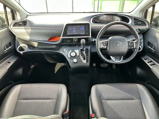 トヨタ シエンタ G クエロ 和歌山県 2018(平30)年 3.5万km クールボルドーガラスフレーク 純正ナビ/フルセグTV/（AM/FM/CD/Bluetooth）/バックカメラ/衝突軽減ブレーキ/横滑り防止機能/レーンキープ/両側パワースライドドア/アイドリングストップ/ETC/ドラレコ/オートライト/オートマチックハイビーム/フォグランプ/プッシュスタート/スマートキー