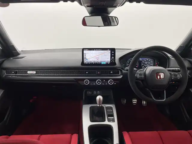 ホンダ シビック タイプR 群馬県 2025(令7)年 0.3万km チャンピオンシップホワイト HONDAコネクトディスプレイ/＝＝＝＝＝/・フルセグTV/USB/BT/FM/AM/・AppleCarPlay/AndroidAuto/＝＝＝＝＝/６速マニュアル　純正９インチナビ　Ｂカメラ　Ｂｒｅｍｂｏキャリパー　リアウィング　ホンダセンシング　純正１９インチＡＷ　ＢＳＭ　ＬＥＤヘッドライト　衝突軽減ブレーキ　クリアランスソナー　ＥＴＣ　禁煙車