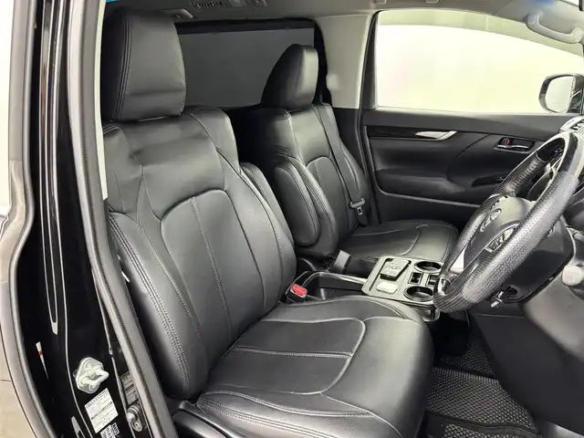 トヨタ ヴェルファイア Z Aエディション 福岡県 2017(平29)年 7.7万km バーニングブラッククリスタルシャインガラスフレーク ＴＲＤエアロ　/後席モニター　/純正９型ナビ（フルセグＴＶ）　/両側電動スライドドア　/クルーズコントロール　/衝突軽減　/コーナーセンサー　/レーンキープ　/オートライト　/横滑り防止　/オットマン　/ビルトインＥＴＣ