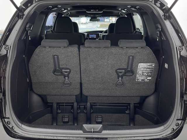 トヨタ エスティマ アエラス 兵庫県 2016(平28)年 6.9万km ブラック ・ワンオーナー車/・純正ナビ/Bluetooth/CD/DVD/TV/・バックカメラ/・トヨタセーフティセンス/・プリクラッシュセーフティ/・レーンディバーチャーアラート/・オートハイビーム/・クルーズコントロール/・先行車発進告知/・両側パワースライドドア/・純正11インチフリップダウンモニター/・ガラスサンルーフ/・2列目オットマン/・純正フロアマット/・ステアリングスイッチ/・LEDヘッドライト/・純正18インチアルミホイールタイヤ/・スマートキー/・スペアキー