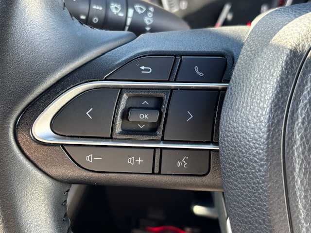 トヨタ ヴォクシー S－G 宮城県 2022(令4)年 2.6万km アティチュードブラックマイカ 登録時走行距離２５５１１ｋｍ/ワンオーナー/両側パワースライドドア/レーダークルーズコントロール/プリクラッシュセーフティ/バックカメラ/デジタルインナーミラー/純正ナビ/・フルセグテレビ/・Bluetooth/・ミラキャスト/レーンキープ/純正ドライブレコーダー/純正アルミホイール/ウインカーミラー/ＬＥＤヘッドライト/オートライト/オートマチックハイビーム/電動パーキング/ブレーキホールド/スマートキー/スペアキー/横滑り防止機能/純正フロアマット