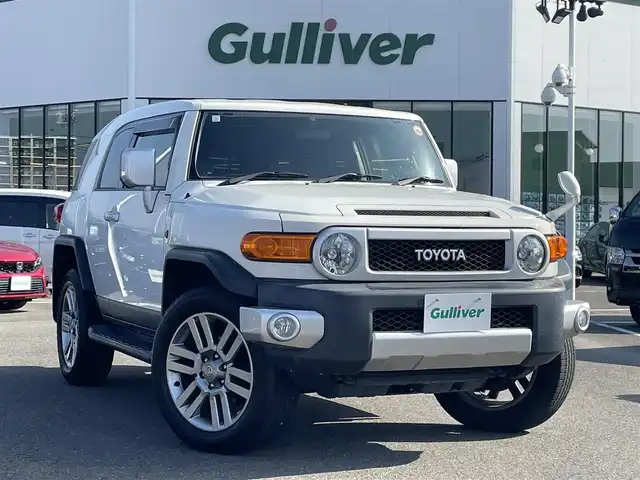 トヨタ ＦＪクルーザー カラーパッケージ 長崎県 2017(平29)年 4.7万km ホワイト 純正SDナビ/CD/DVD/BT/フルセグTV/バックカメラ/クルーズコントロール/社外レーダー(ZERO 702V)/ステアリングスイッチ/コーナーセンサー/ETC/スペアキー