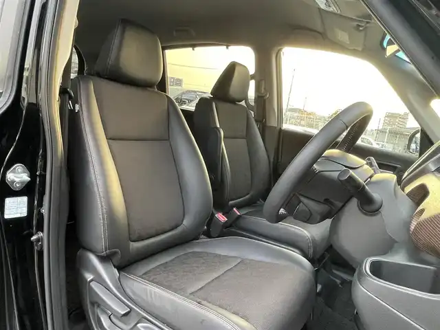 ホンダ フリード ハイブリット クロスター 福岡県 2022(令4)年 1.7万km クリスタルブラックパール 純正9型SDナビ(フルセグTV/CD/DVD/BT)/バックカメラ/コーナーセンサー/ホンダセンシング/ドラレコ/両側電動/クルコン/ETC/シートヒーター/USB/純正フロアマット/純正LED/純正アルミホイール/プッシュスタート/スマートキー