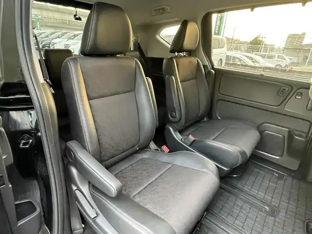 ホンダ フリード ハイブリット クロスター 福岡県 2022(令4)年 1.7万km クリスタルブラックパール 純正9型SDナビ(フルセグTV/CD/DVD/BT)/バックカメラ/コーナーセンサー/ホンダセンシング/ドラレコ/両側電動/クルコン/ETC/シートヒーター/USB/純正フロアマット/純正LED/純正アルミホイール/プッシュスタート/スマートキー